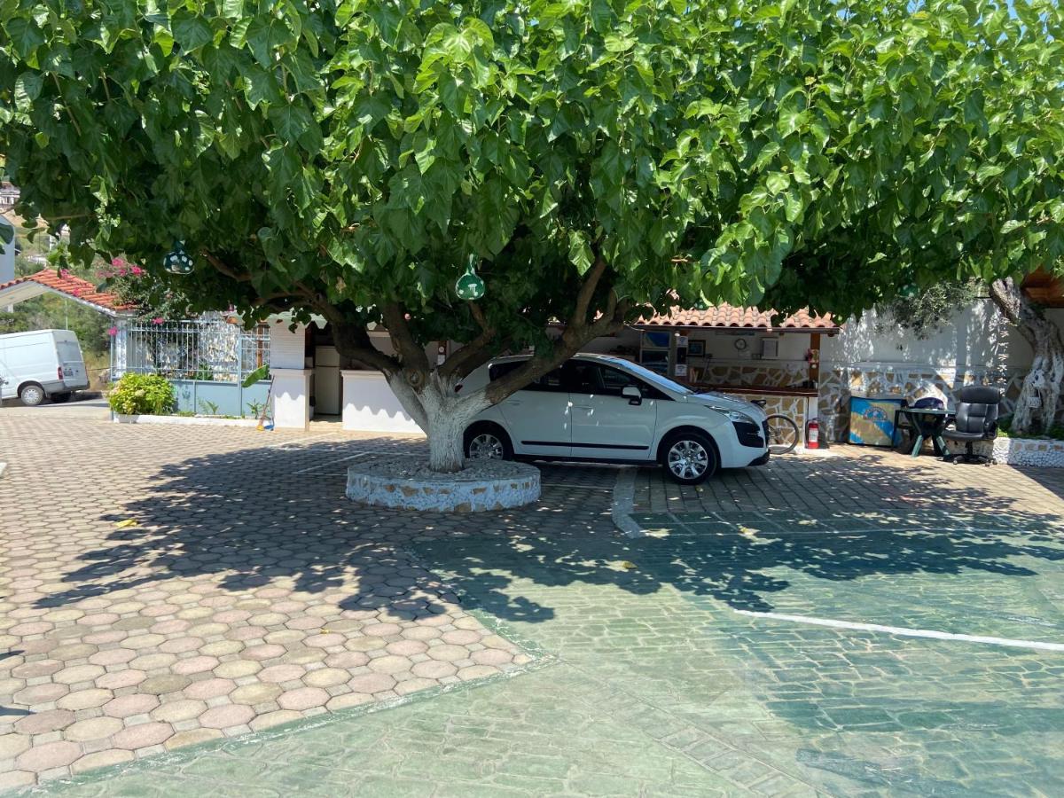 Yard Paradise Rooms Dhërmi Exterior foto
